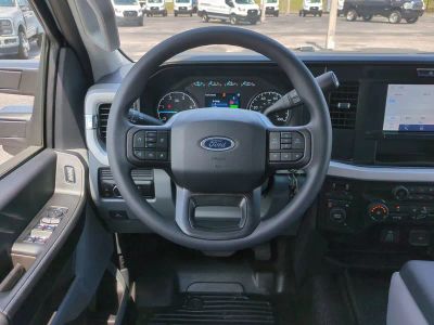 2026 Ford F-350SD — photo 16 view