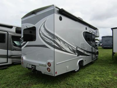 2022 Dynamax ISATA 3 — photo 23 view
