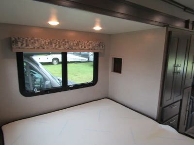 2022 Dynamax ISATA 3 — photo 14 view