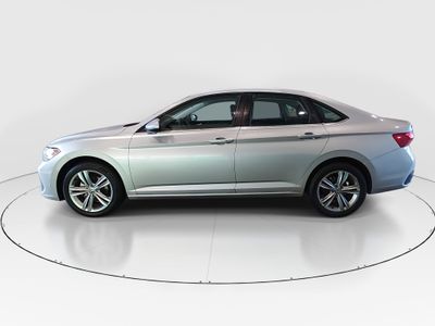 2024 Volkswagen Jetta - Photo 4