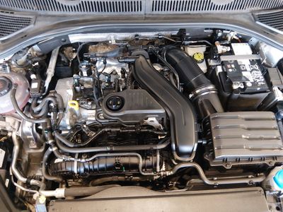 2024 Volkswagen Jetta - Photo 9