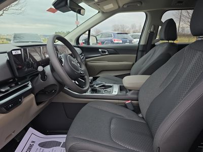 2026 Kia Carnival — photo 9 view