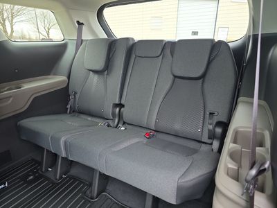 2026 Kia Carnival — photo 23 view