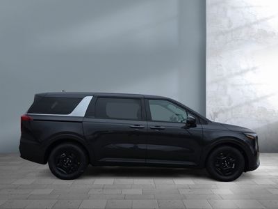 2026 Kia Carnival — photo 7 view