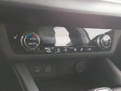 2024 Mitsubishi Outlander - Photo 18