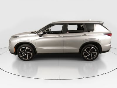 2024 Mitsubishi Outlander - Photo 4