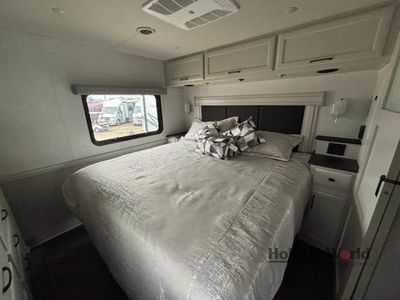 2025 Fleetwood Flex - Photo 17