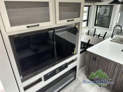 2026 Keystone RV Montana High Country - Photo 8