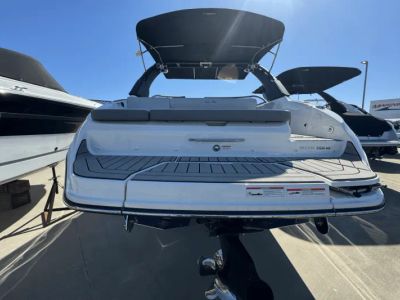 2025 Sea Ray 6.2L DTS BR4 - Photo 5