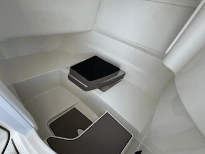 2025 Sea Ray 6.2L DTS BR4 - Photo 12