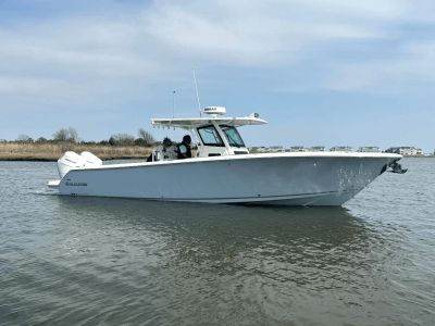 2025 Sailfish 312 CC - Photo 3