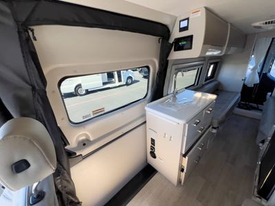 2026 Thor Motor Coach SANCTUARY - Photo 9