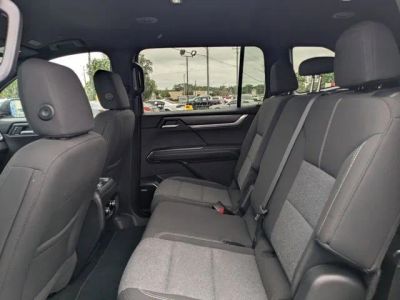 2025 GMC Acadia — photo 14 view