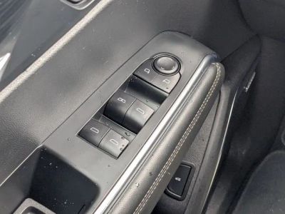 2025 GMC Acadia — photo 21 view