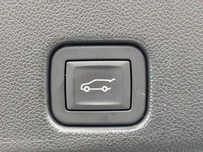 2025 GMC Acadia — photo 13 view