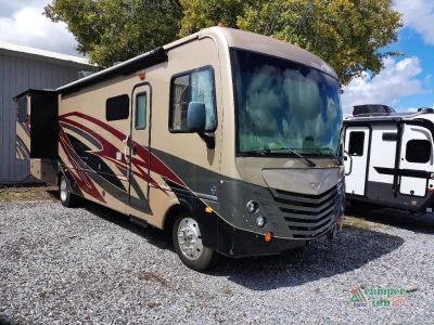 2018 Fleetwood RV Storm — front three-quarter view