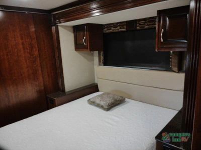 2018 Fleetwood RV Storm — photo 49 view