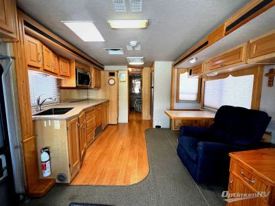 2006 Fleetwood Southwind — interior view