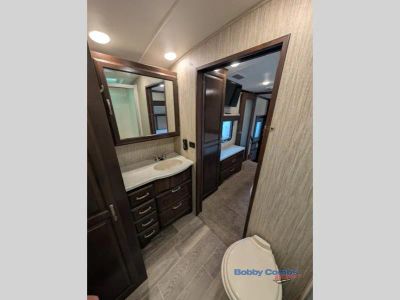 2018 Forest River RV Cardinal Luxury - Photo 26