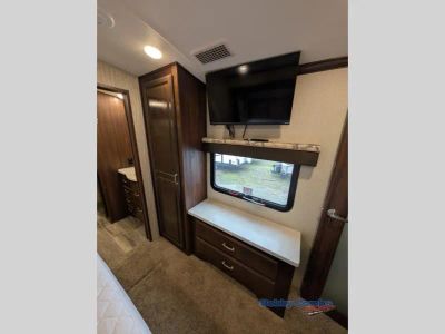 2018 Forest River RV Cardinal Luxury - Photo 20