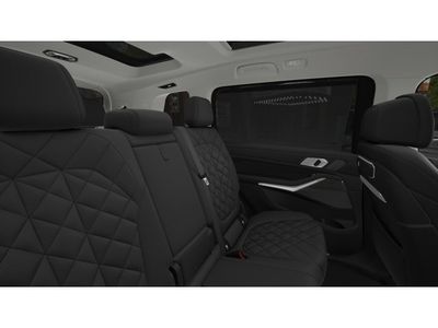 2026 BMW X7 - Photo 12