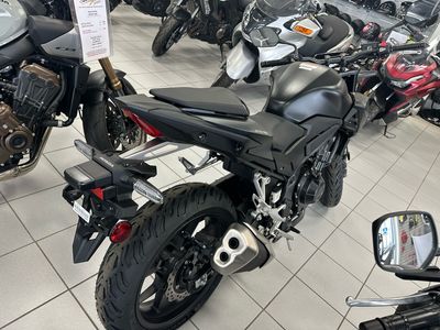 2025 Honda CB500F ABS - Photo 4
