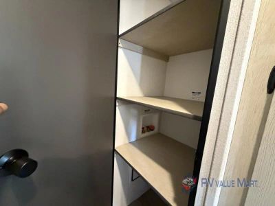 2026 Shasta RVs i-5 Edition — photo 17 view