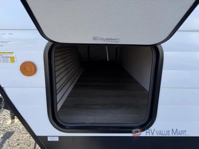 2026 Shasta RVs i-5 Edition — photo 7 view