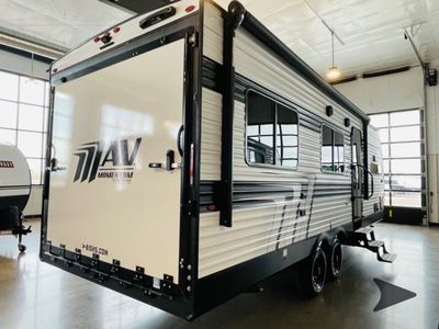 2026 Grand Design Momentum MAV - Photo 9