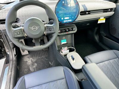 2026 MINI Cooper — photo 17 view