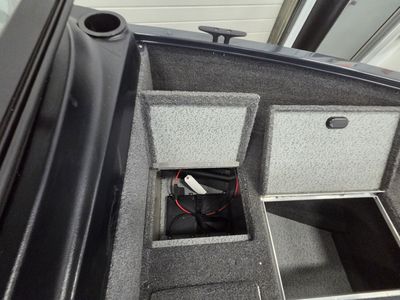 2025 Crestliner 1650 Kodiak WT — photo 16 view