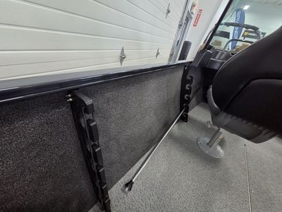 2025 Crestliner 1650 Kodiak WT — photo 10 view