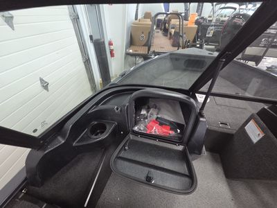 2025 Crestliner 1650 Kodiak WT — photo 13 view