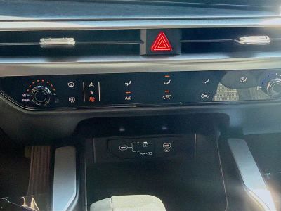 2025 Kia Sorento — photo 12 view