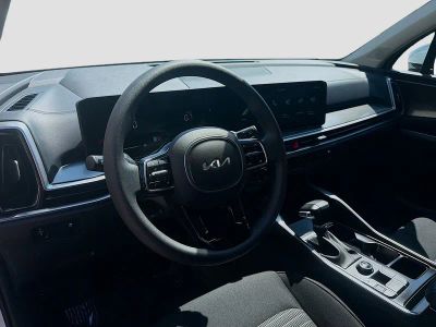 2025 Kia Sorento — photo 7 view