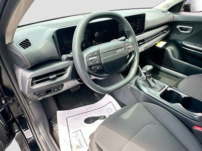2026 Kia K4 — photo 9 view