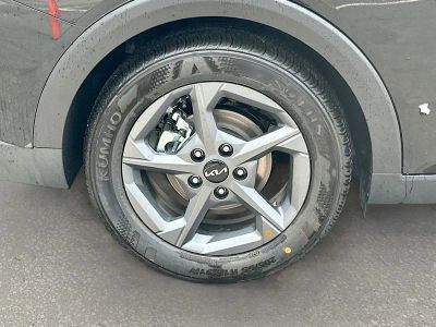 2026 Kia K4 — photo 28 view
