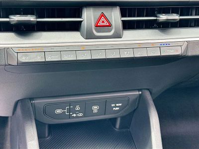 2026 Kia K4 — photo 15 view