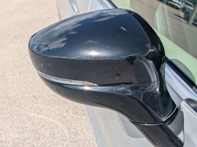 2024 Chrysler Pacifica — photo 12 view