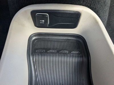 2024 Chrysler Pacifica — photo 28 view