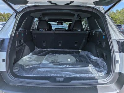 2026 Subaru Outback — photo 13 view