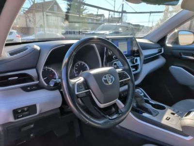 2024 Toyota Highlander - Photo 29