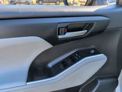2024 Toyota Highlander - Photo 15