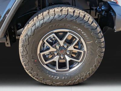 2026 Jeep Wrangler — photo 9 view