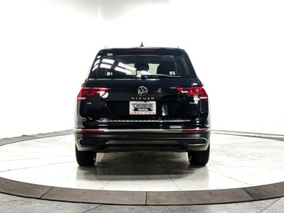 2022 Volkswagen Tiguan - Photo 9