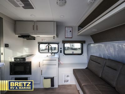 2026 Grand Design Transcend One - Photo 9