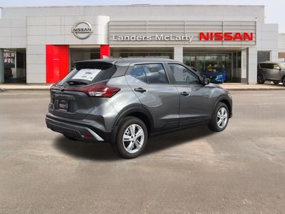2025 Nissan Kicks Play - Photo 3