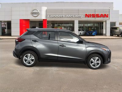 2025 Nissan Kicks Play - Photo 2