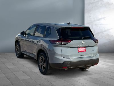 2026 Nissan Rogue - Photo 4