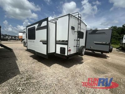 2025 Venture RV Stratus - Photo 5